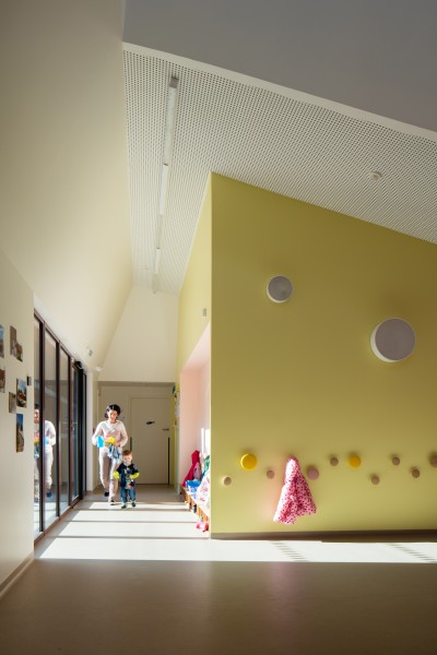 Vue du hall d'entrée / Arthur Péquin