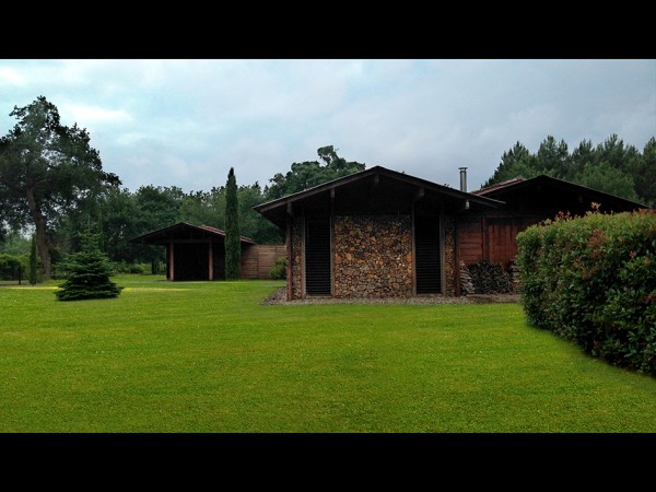 Façade nord, chambre des parents / Agence Latour-Salier