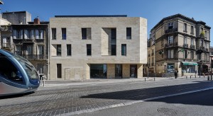 Façade cours Pasteur / Philippe Caumes