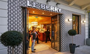 Devanture du Berry / Agence d'architecture Thierry Meu Christian Lalucaa