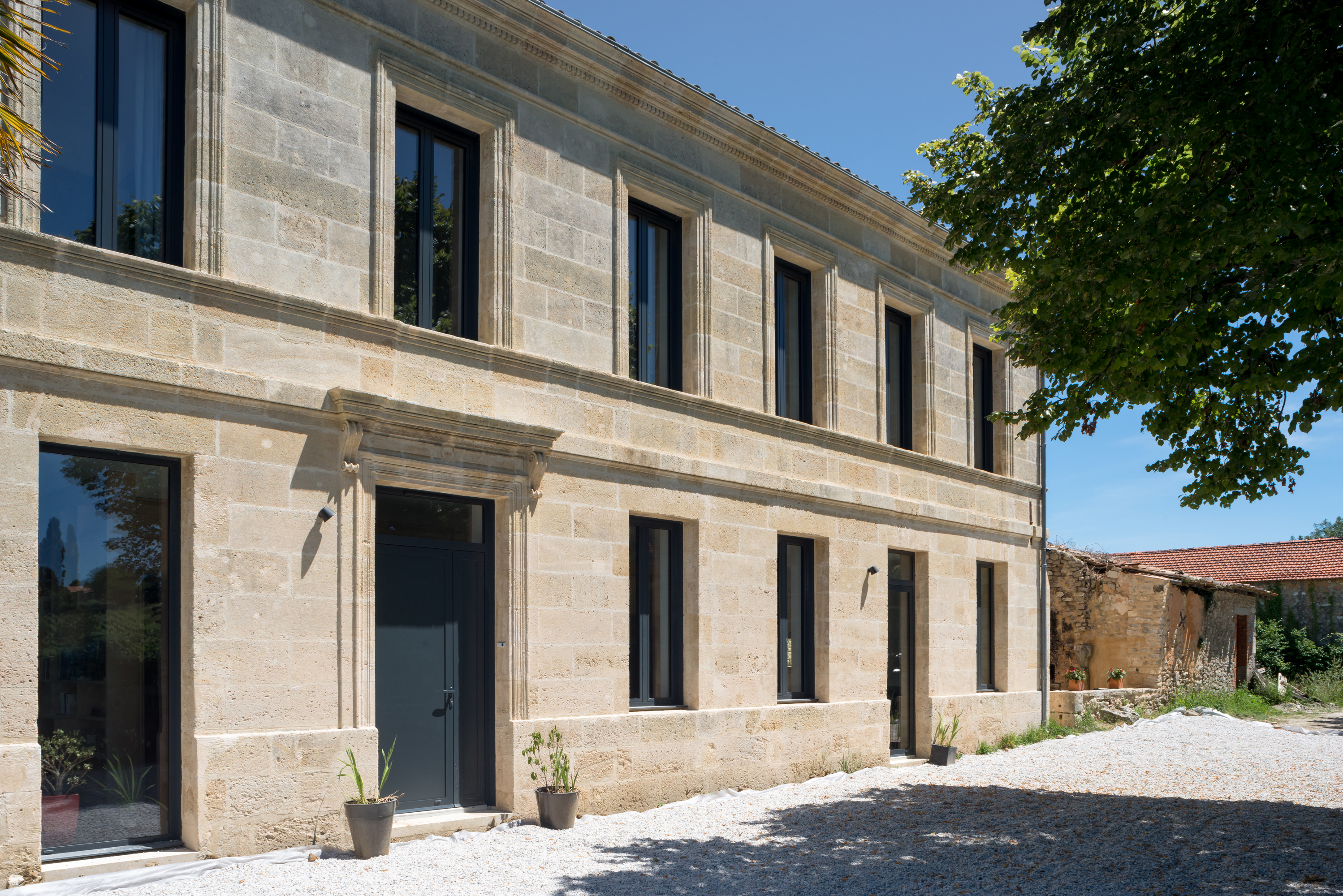façade sud / Julien Fernandez