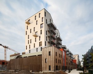 U.NYC, 64 logements et parking silo aux Bassins à Flots / Ivan MATHIE
