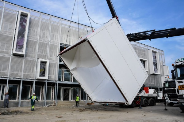 TECHNIQUE DE LEVAGE DES LORGNETTES EN MATERIAUX COMPOSITES / 