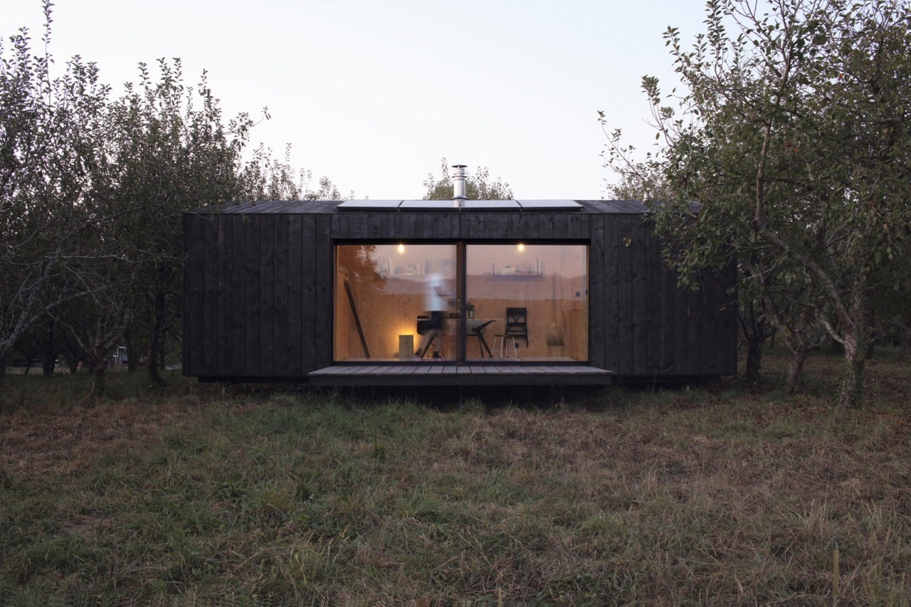  / Agnès Clotis