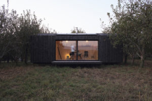  / Agnès Clotis