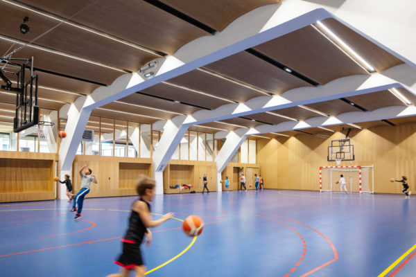la salle multisport / Arthur Péquin