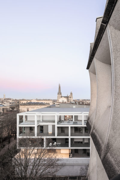 Villa Rohan entre Mériadeck et la Cathédrale Saint-André / Ivan Mathie