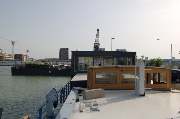 transparence traversante pour navigabilité / HOERNER ORDONNEAU architectures