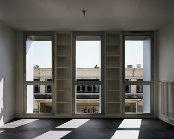 Vue intérieure d'un appartement / Julien Hourcade