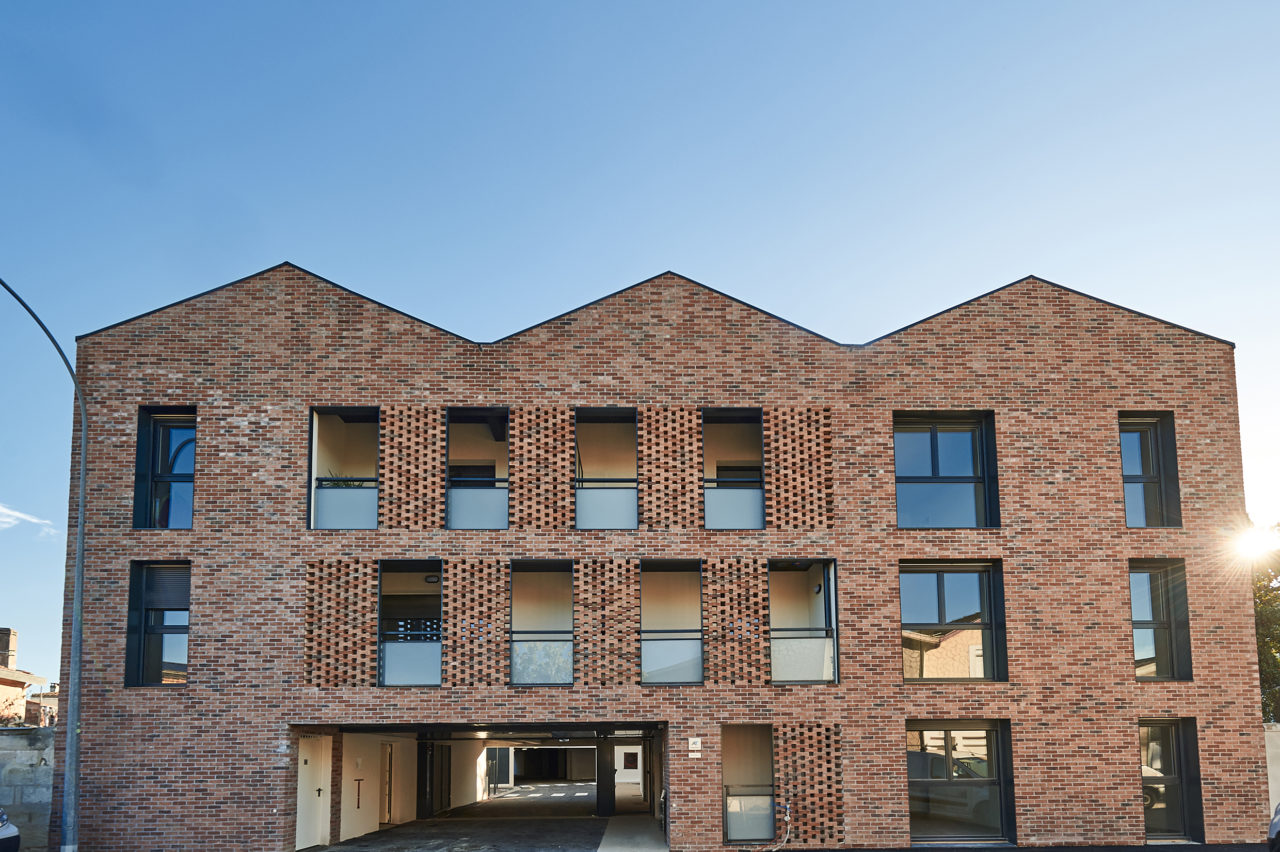Vue Façade principale / Philippe Caumes