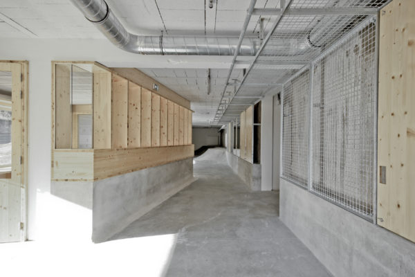 Les barres de musculation / V2S architectes