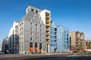 Ilot C10 - Vue depuis angle rue Lucien Faure et cours Balguerie-Stuttenberg / Arthur Péquin photographe