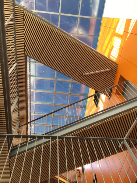 Cour escalier 1 / AJL