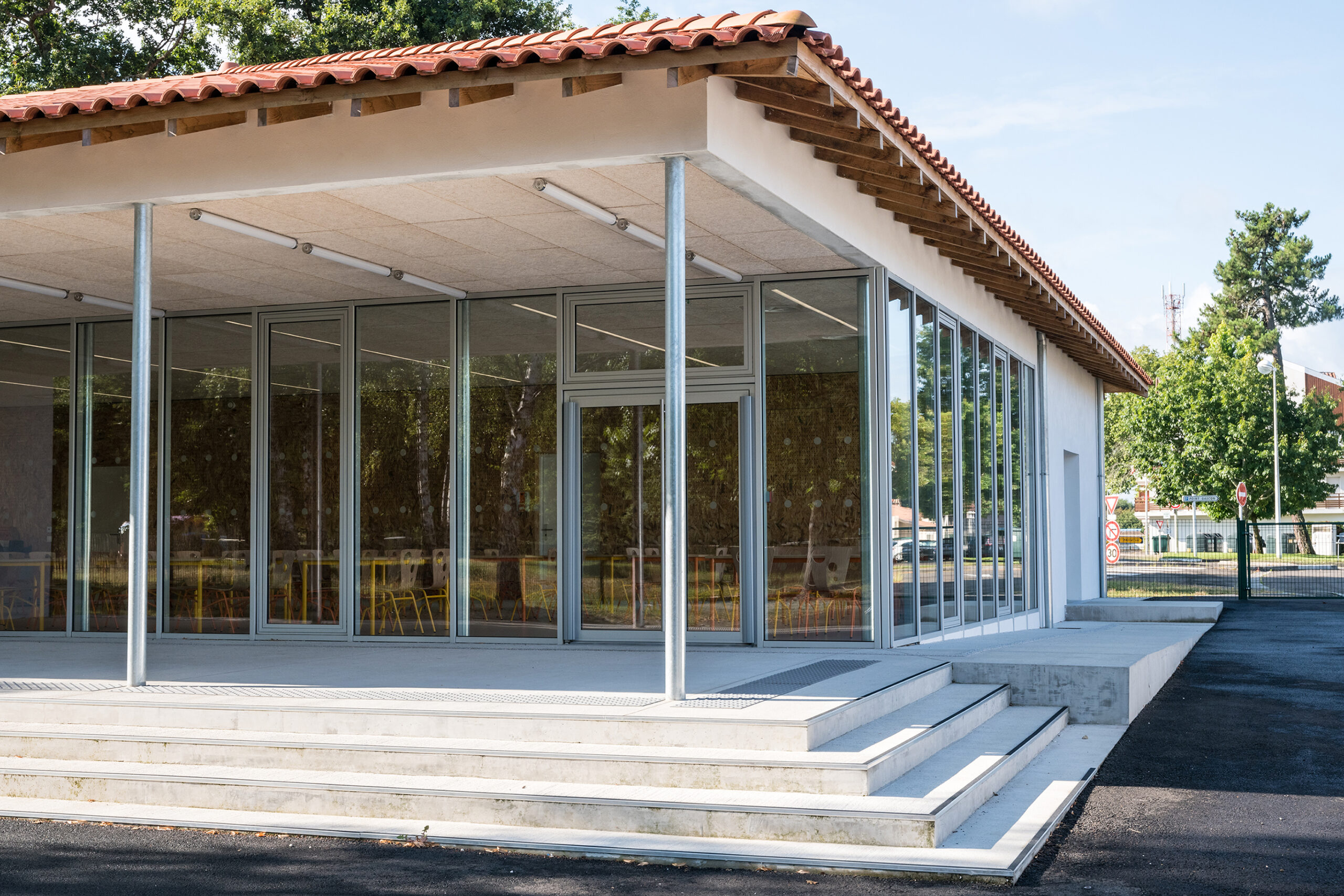 GVA BISCARROSSE REFECTOIRES INTERGENERATIONNELS PREAU / Elsa Abéguilé