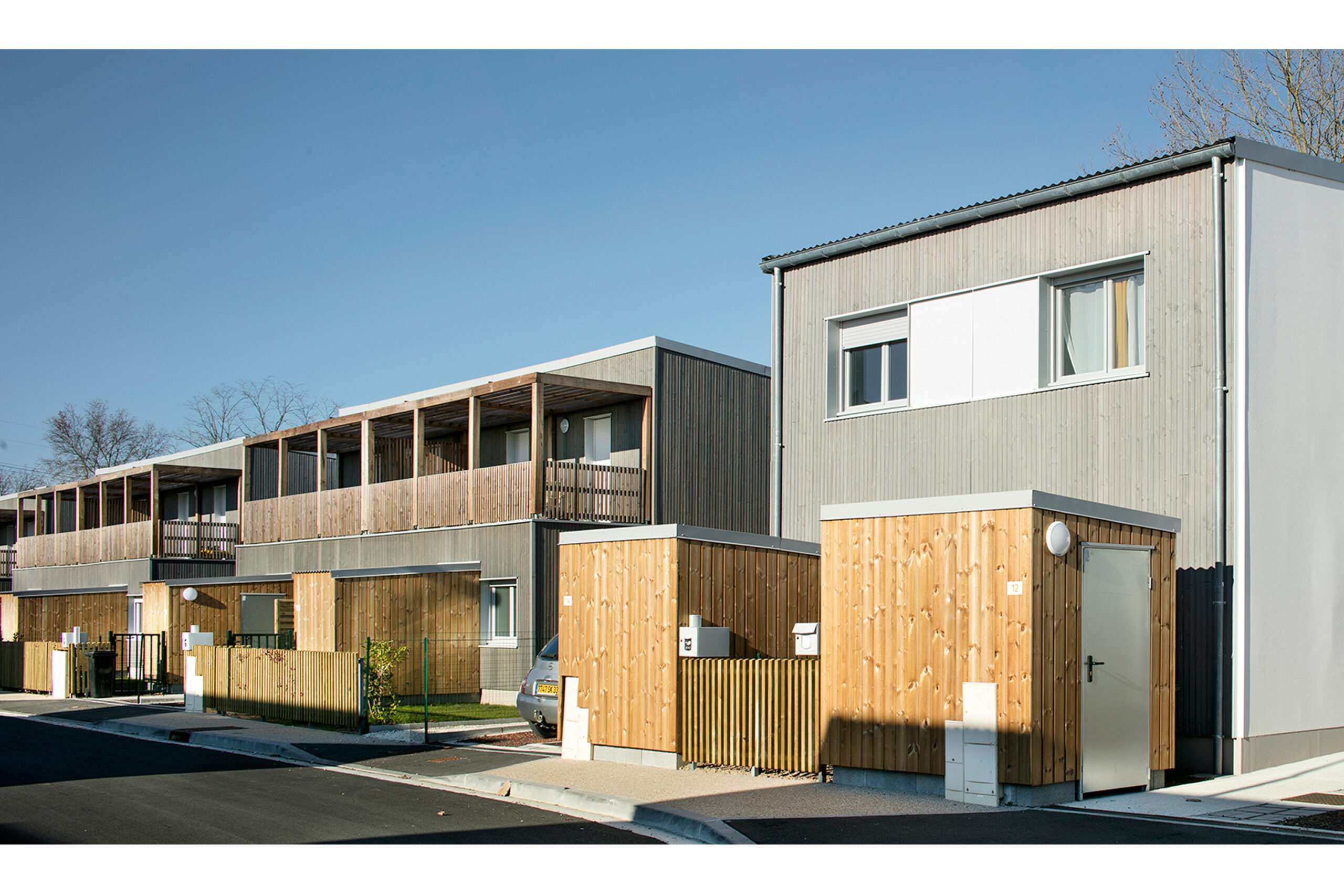 T3 Nord / Angle Façade sud - Pignon Est / Edouard Decam
