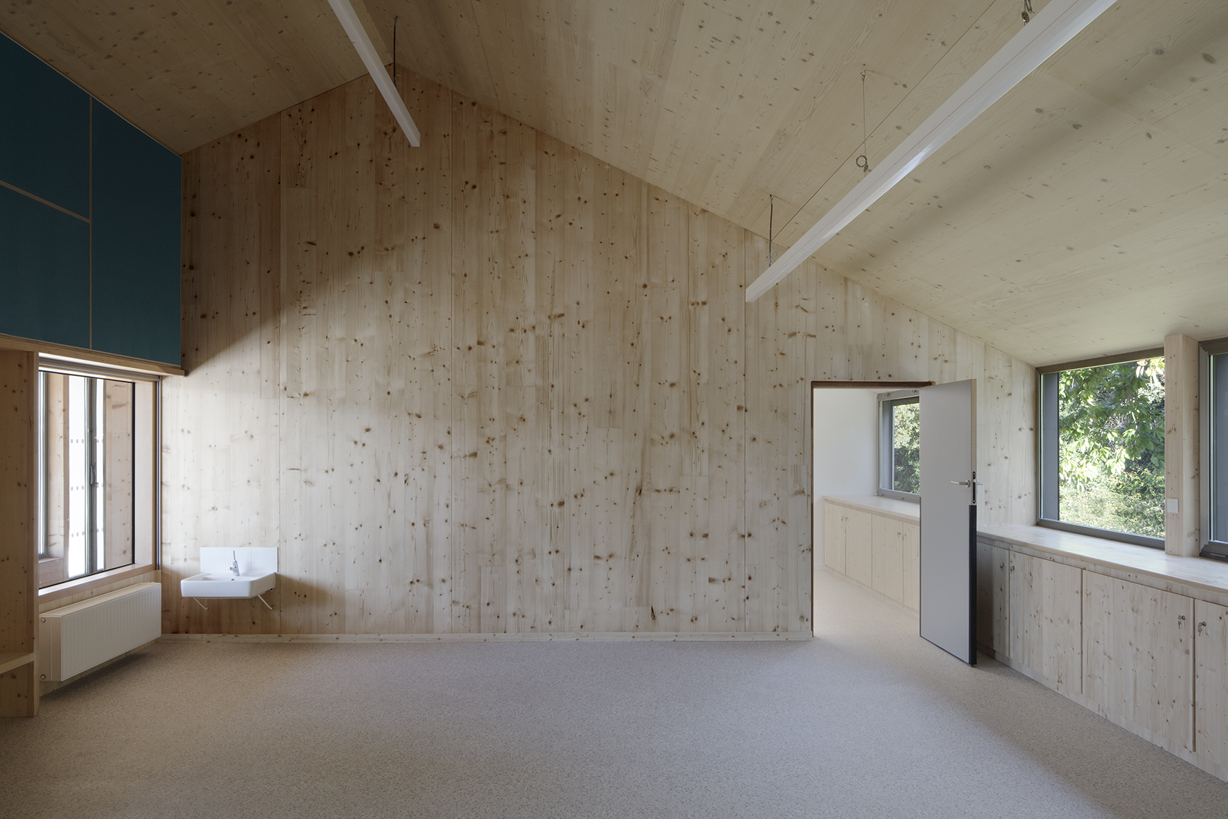 vue d'une salle d'activité / Agnès Clotis