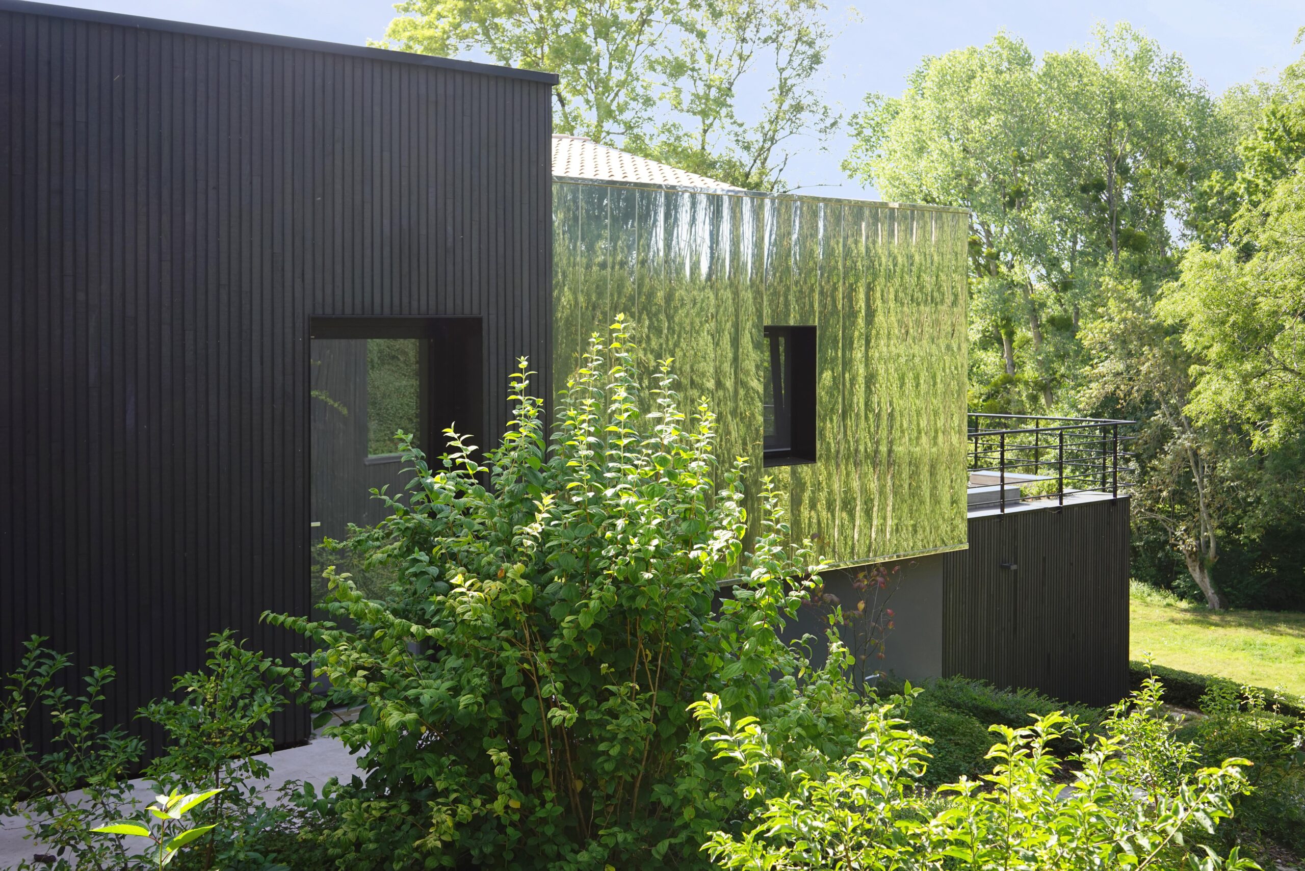 vue façade nord-ouest / P.Kauffmann