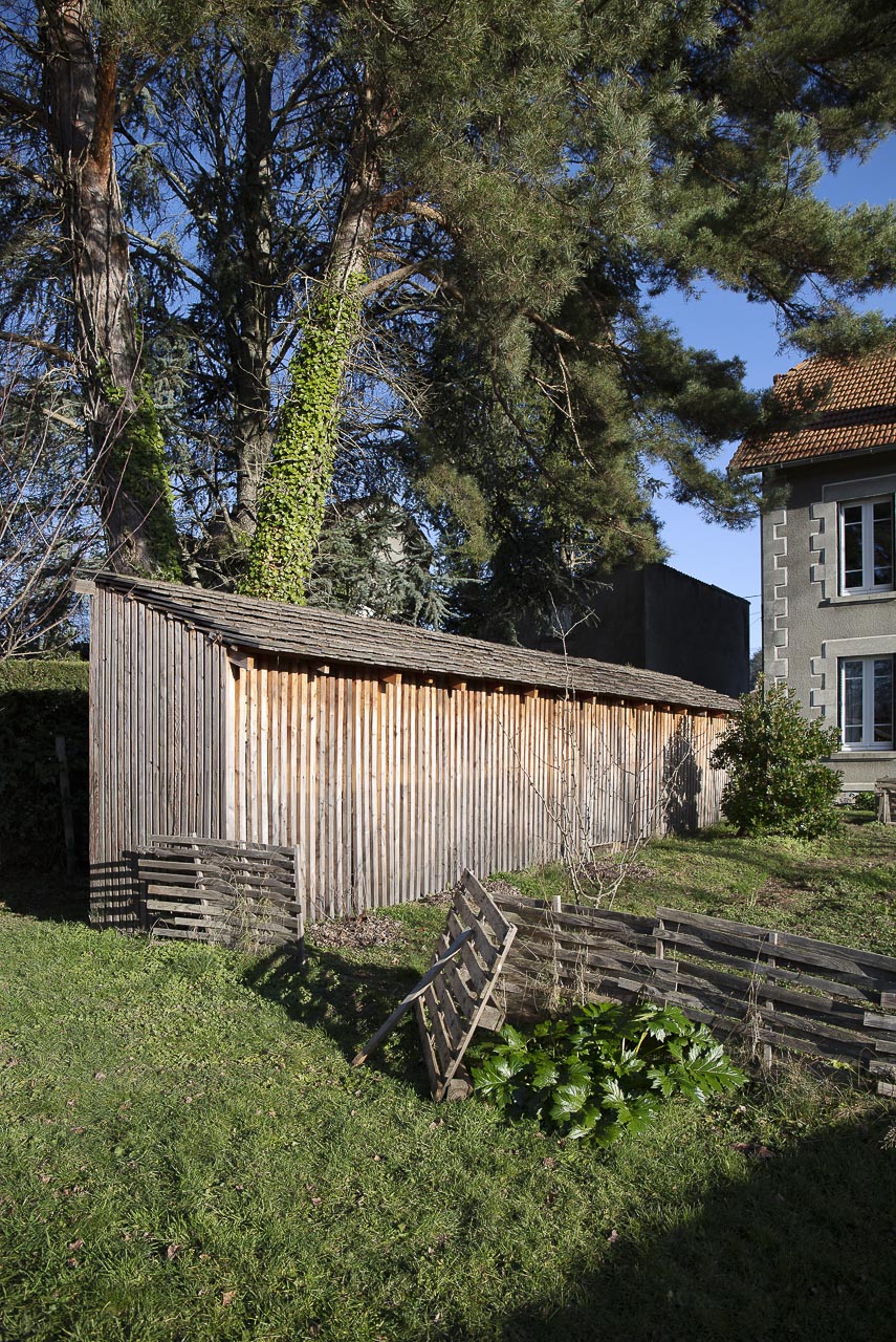 abri bois - sur jardin / Clément Boulard