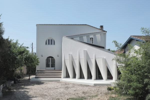 Vue de la façade Est / thomas richard