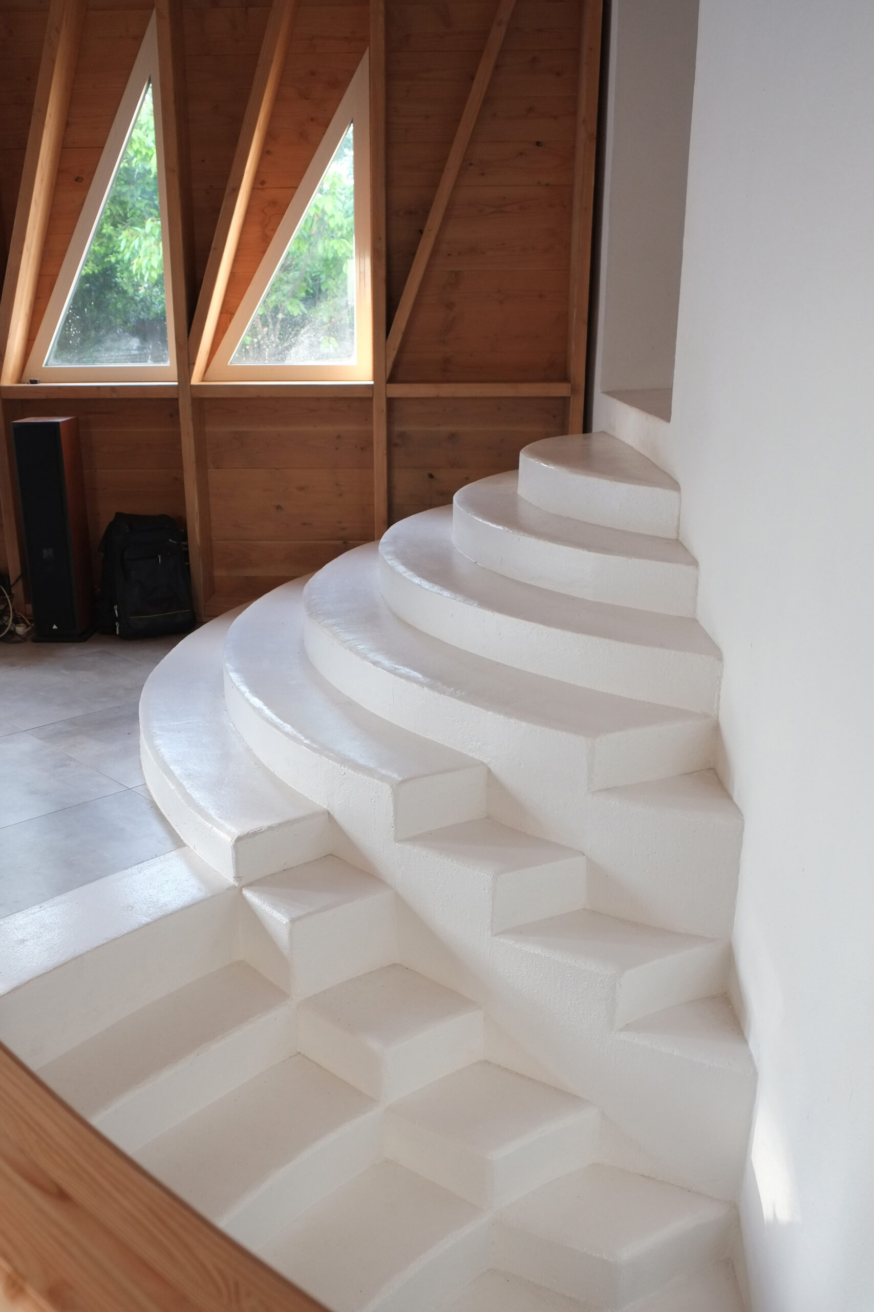Vue sur l'escalier à pas japonais / thomas richard