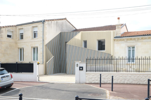 Vue de la façade / Thomas Richard