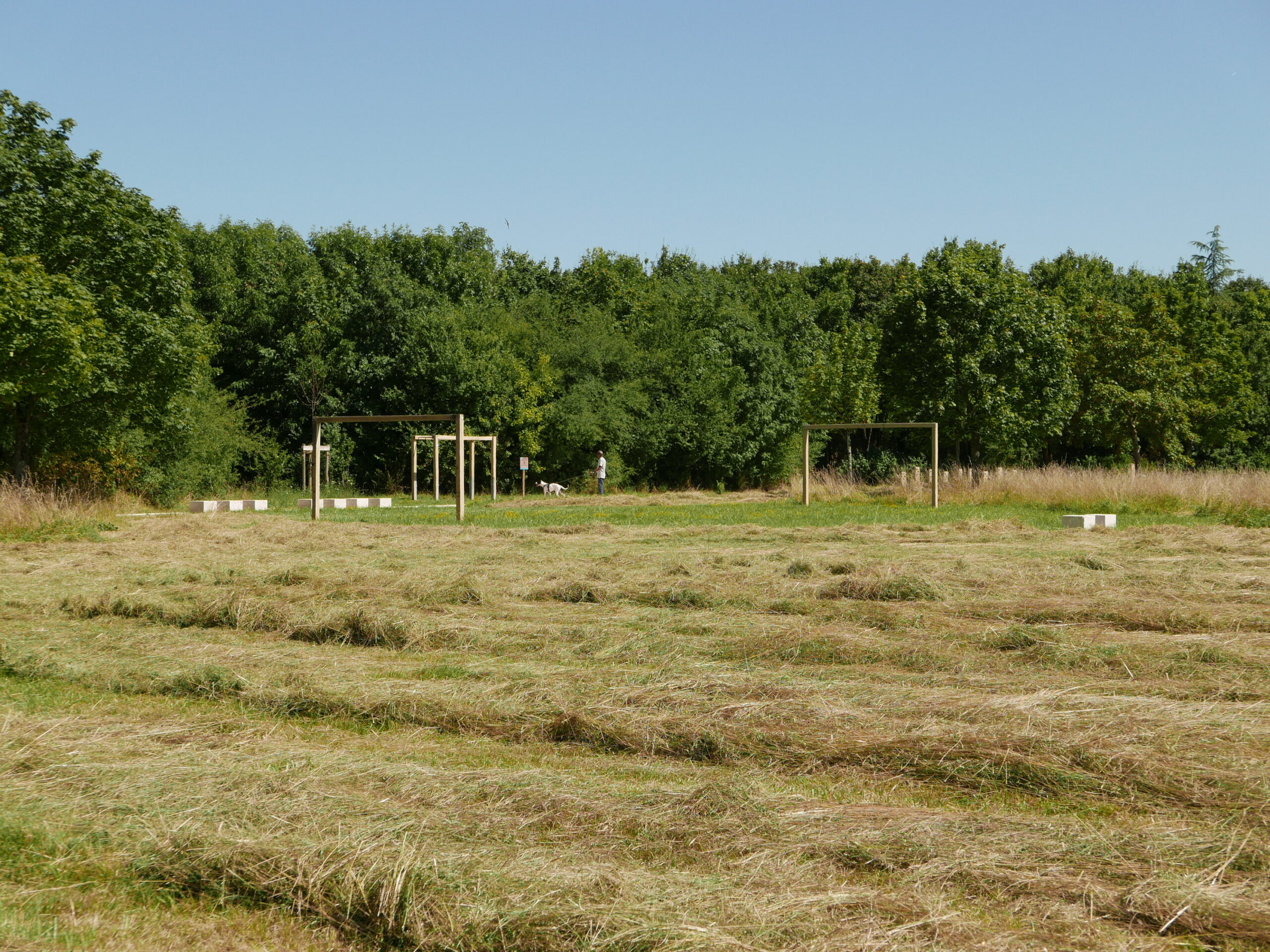 Parcours santé, cheminement - prairie de fauche / Bertrand Massé paysagiste