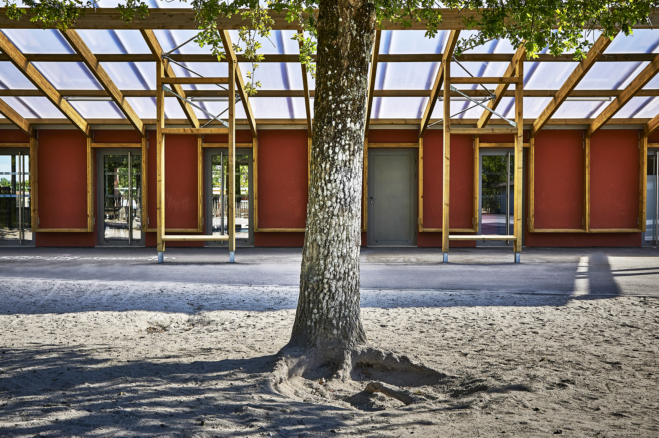 Détail de façade nord / Philippe Caumes Photographe