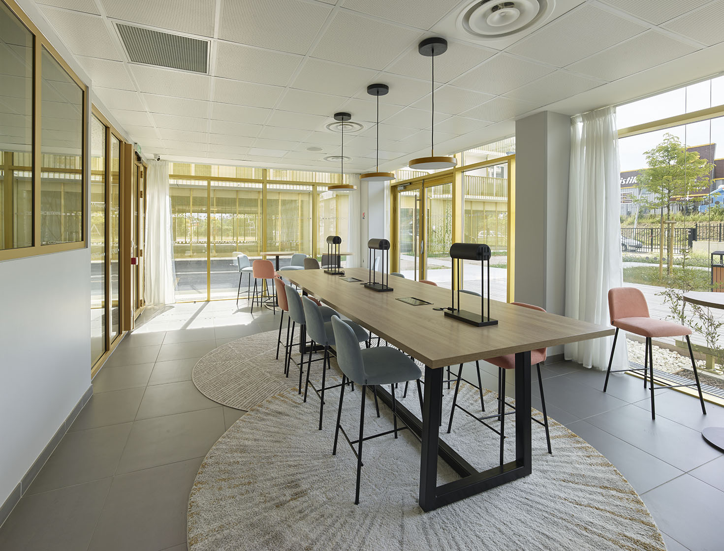 Espaces intérieurs / Roland Halbe
