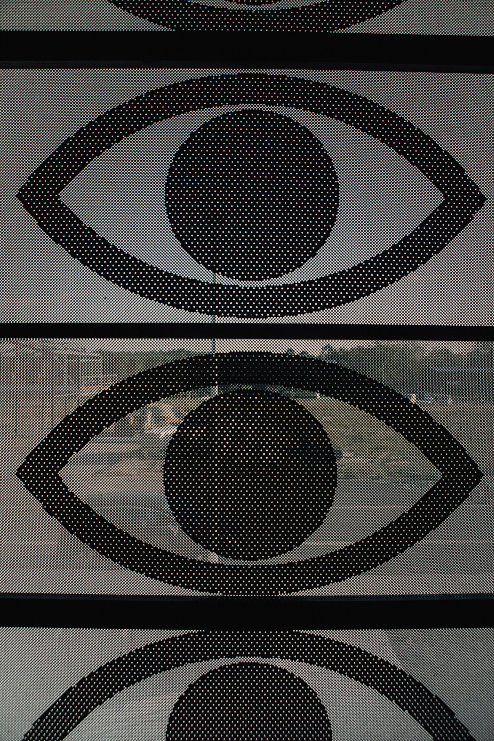 Détails, jeux de perforations / An Lalemant