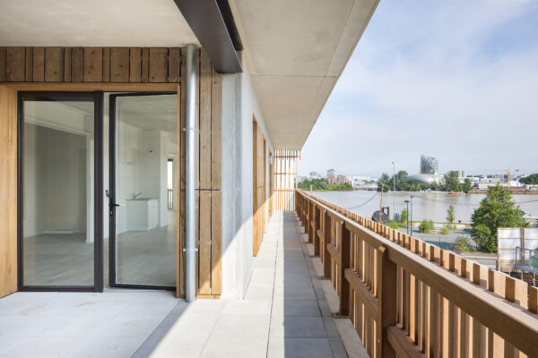 Le Jardin Suspendu  / Arthur Pequin