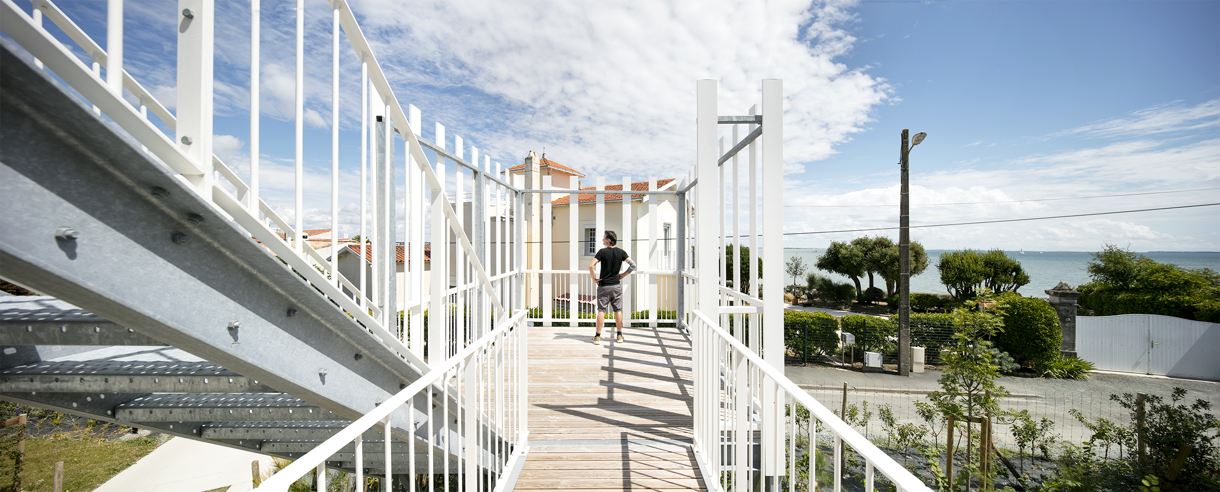 vue depuis une terrasse privative / Edouard Decam