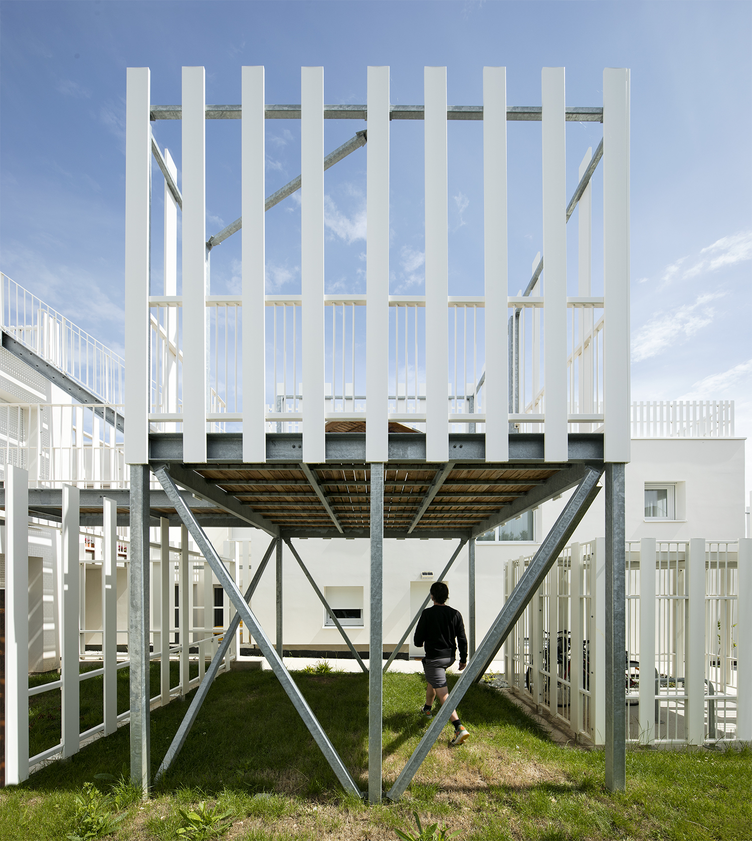 vue des espaces extérieures en