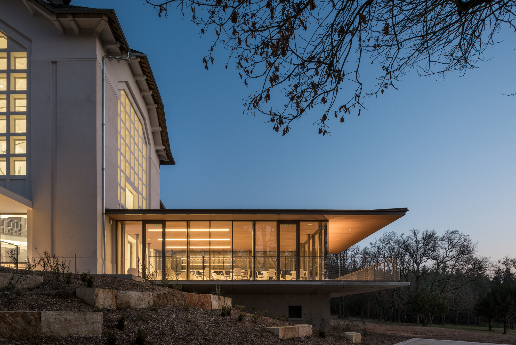 Café des Thermes du Connetable - Centre thermal La Roche Posay / @blp&associés/tremege