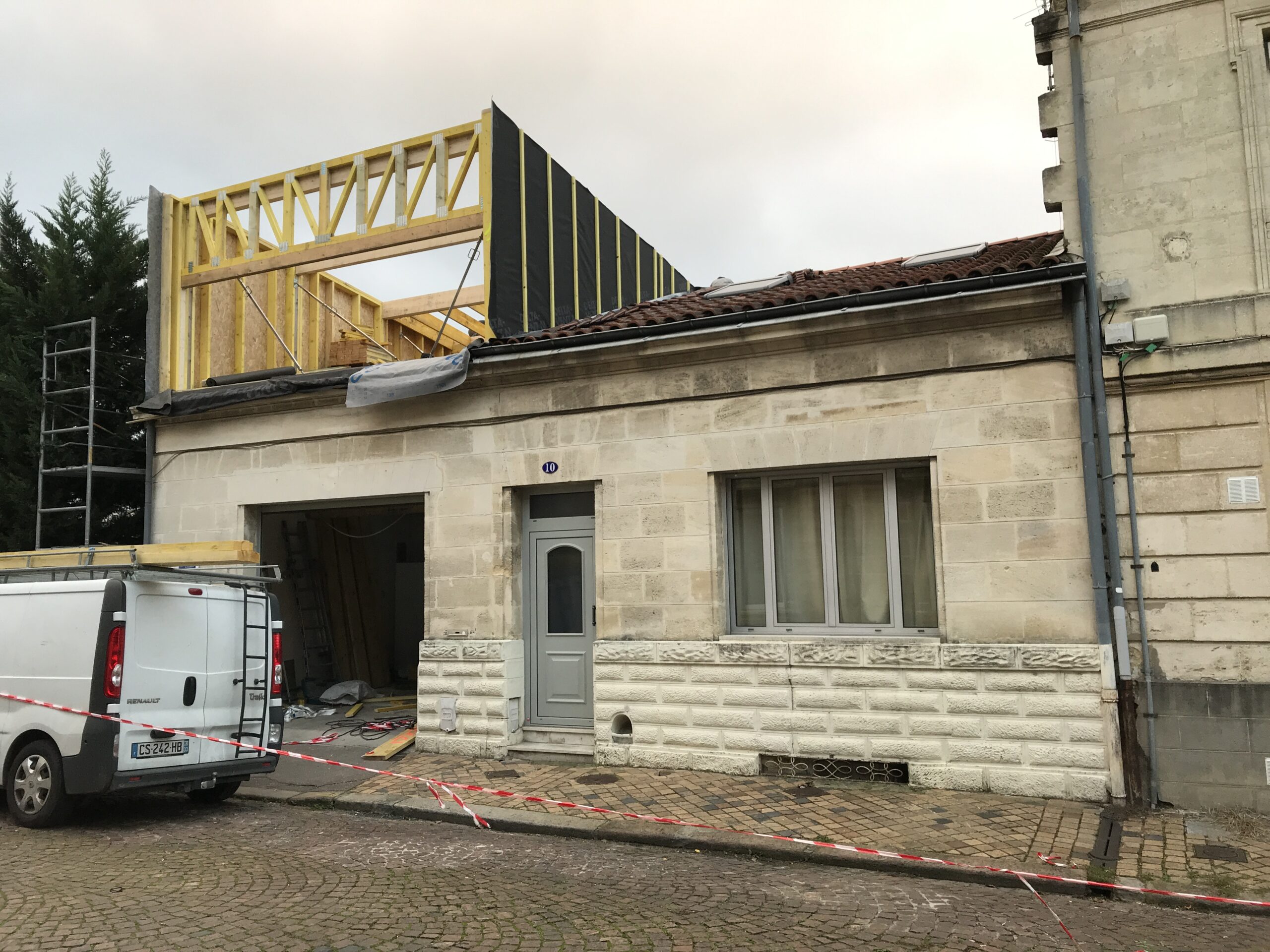 Construction - Façade Structure Bois / Faye Architectes & Associés